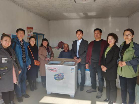 说明: 微信图片_20191018150010